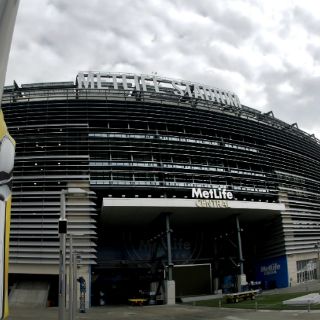 Usuarios creen que clima sí perjudicará a equipos en Super Bowl