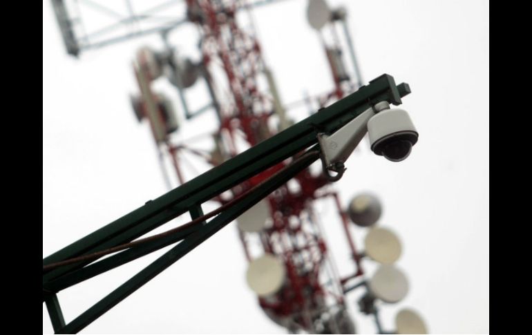 Según el alcalde, las cámaras de videovigilancia son de alta resolución; permiten identificar rostros, placas y cualquier detalle. ARCHIVO /