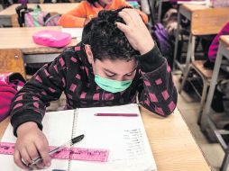 La Secretaría de Educación Jalisco reforzó las medidas de seguridad en escuelas y proporcionará gel antibacterial a sus planteles.  /
