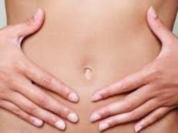 Una buena alimentación es fundamental para prevenir cualquier tipo de problema gastrointestinal. ARCHIVO /