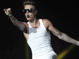 Voces se han alzado contra el cantante al considerar que recibe un trato especial por ser artista. ARCHIVO /