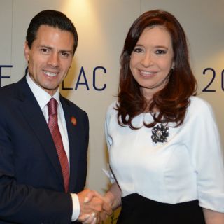 Peña Nieto sostiene encuentros con presidentes de AL