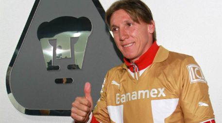 Leandro cumple su segunda etapa con los universitarios, donde vivió sus mejores épocas. STRAFFONIMAGES  /