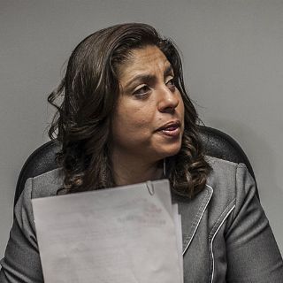 Ratifican licencia de Elisa Ayón