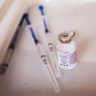 Refuerzan abasto de vacunas contra AH1N1