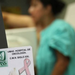 Cáncer mata a 120 mil personas al año en México