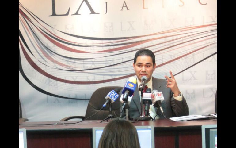En rueda de prensa, el legislador señaló que la SSJ ha minimizado el problema. ESPECIAL /