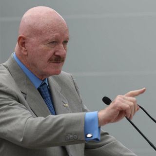 Aguirre y Mondragón acuerdan plan de seguridad para Guerrero