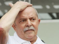 Vencido el cáncer descubierto en 2011, el ex gobernante asevera, ya se ha curado. ARCHIVO /