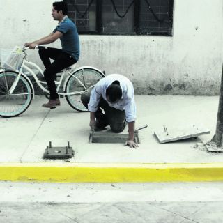 Tras años de baches, ven mejoras en Calzada del Ejército