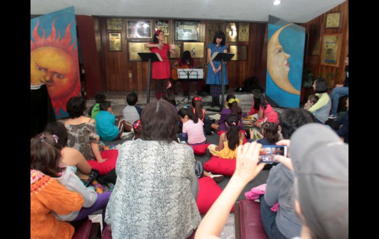 La sala de lectura podrá ser visitada todos los domingos antes de la función de 'Martina y los hombres pájaro'.  /