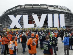 Actores y deportistas también asisten el estadio MetLife para el juego de la NFL entre Denver y Seattle. AP /