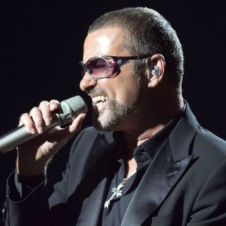 George Michael deja oír 'Let her down easy'