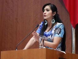 La senadora reitera que la fotografía fue tomada hace por lo menos tres años. Imagen: @irismmendoza. ESPECIAL /