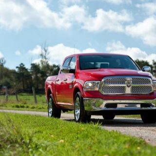 Chrysler presume que nueva Ram tiene récord de bajo consumo