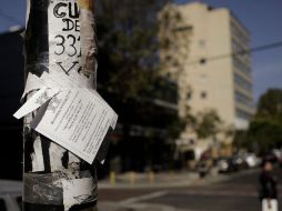 Desde el año pasado, la Secretaría de Justicia comenzó una campaña de avisos y advertencias a los beneficiaros de publicidad en postes. ARCHIVO /