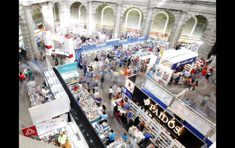 El programa supera las mil actividades y cuenta con la presencia de 56 editoriales y 14 instituciones educativas y culturales. ARCHIVO /