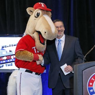 Los Rangers de Texas cambian nombre a su estadio