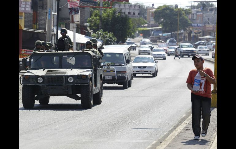El 8 de noviembre se realizó un operativo entre el SAT y la Marina, para tomar el control de la aduana de Lázaro Cárdenas. ARCHIVO /