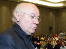 El escritor contrajo el virus de la influenza AH1N1. ARCHIVO /