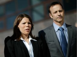 Caitlin Cahow (i) y Brian Boitano, dos deportistas que han declarado su homosexualidad. AP /