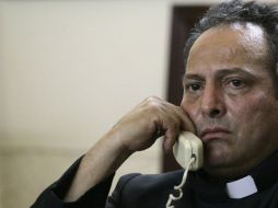 El padre Gregorio López dice que la gente se encuentra en las calles, ante la entrada de las autodefensas, la PF y el Ejército. ARCHIVO /