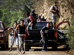 Grupos de autodefensa toman Apatzingán con apoyo de la PF y del Ejército. ARCHIVO /