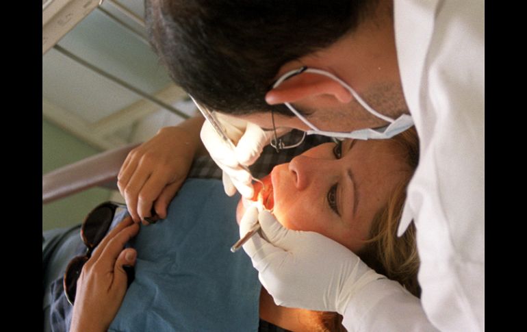 Anteriormente los estomatólogos eran conocidos como dentistas. ARCHIVO /