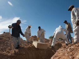 Este lunes continuarán con la inspección de la zona para ubicar otros posibles restos humanos. ARCHIVO /