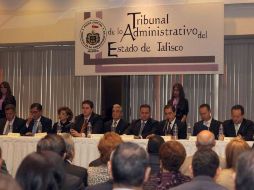 El TAE ha generado polémica por sus decisiones, como proteger anuncios espectaculares y permitir la construcción de gasolineras. ARCHIVO /