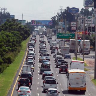 Realizan operativo a espectaculares en Tlaquepaque