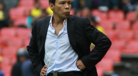 José Guadalupe Cruz no ha tenido un buen desempeño con el equipo Regio. STRAFFONIMAGES  /