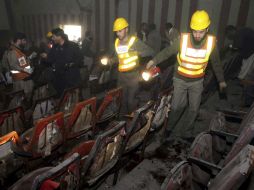 La polícia de Pakistán informa que el ataque trajo como consecuencia 16 heridos y al menos 10 muertes. EFE /