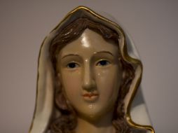 Unas dos mil personas han acudido a ver la estatua la semana pasada. AP /