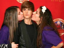 La figura de cera del cantante fue retirada debido a los daños en el material. ESPECIAL /