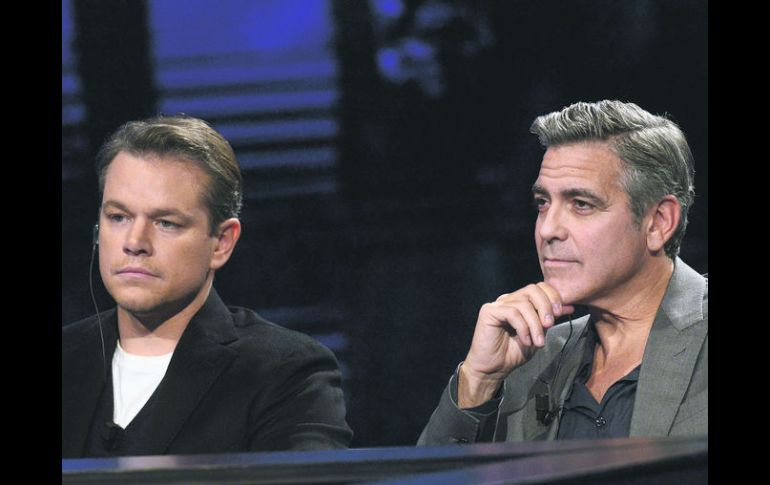 Compañeros. Matt y George han estado de gira presentando 'The Monuments Men'. AP /