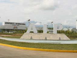Vista de la entrada del Aeropuerto Internacional de Palenque. TOMADA DE @PresidenciaMX  /