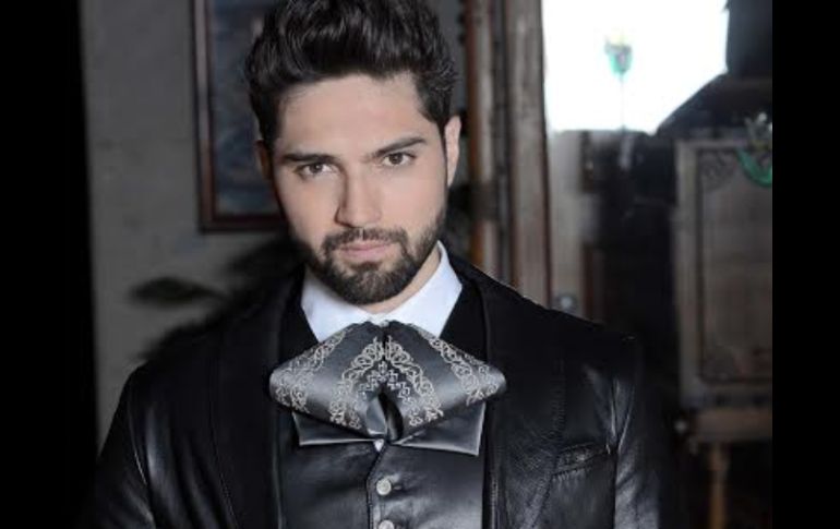 El cantante está listo para iniciar con la promoción de su disco. ESPECIAL /