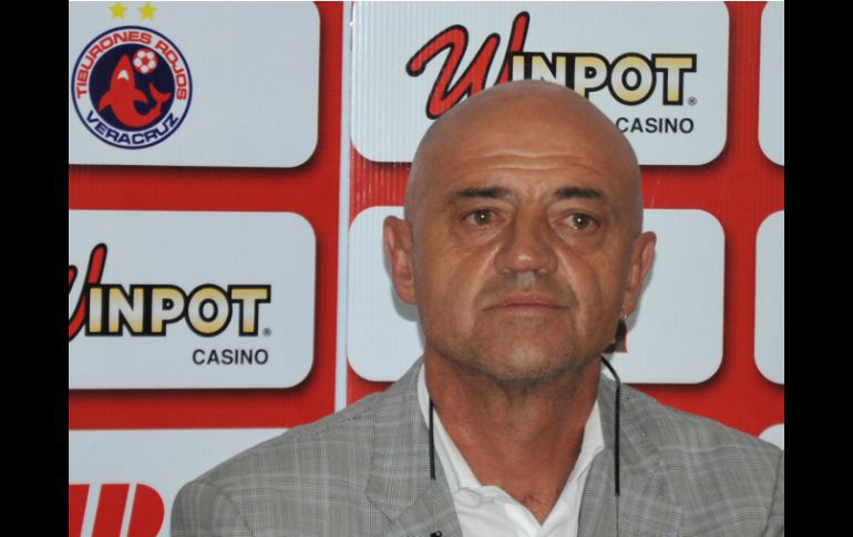 'Es como si te comparo a mi esposa con Brooke Shields, así la veo yo', dijo el 'Chelis'. ARCHIVO /