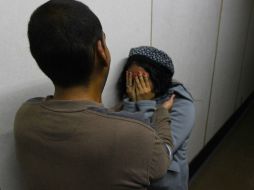 Especialista indica que mientras más joven es la persona, más riesgo hay de que calle cuando sufre violencia. ARCHIVO /
