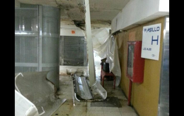 Luego de que hubo un desprendimiento del techo de Plaza Guadalajara, descartan cancelar celebraciones.  /