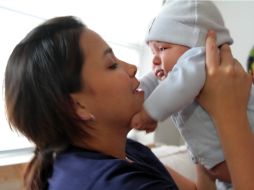 'Es necesario comenzar a hablarles desde el primer día', afirmó la investigadora. ARCHIVO /