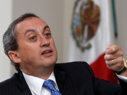 El embajador Manuel Gómez Robledo, enfatizó que es el momento para materializar los esfuerzos encaminados a lograr el desarme nuclear. ARCHIVO /