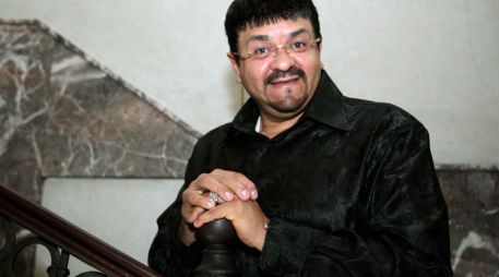 Omar Alonso pronto podría volver a la televisión con un programa en Televisa.  /