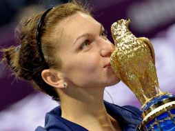 Simona dominó todo el juego y terminó llevándose el trofeo a casa. EFE /