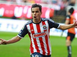 Bravo festeja su anotación durante el partido ante Querétaro.  /