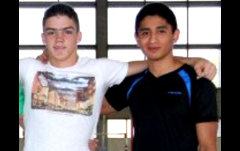 Los gimnastas que acudirán al Campeonato Panamericano Juvenil, Francisco Javier Rojo, José Gómez y Patricio y Mariano Razo. ESPECIAL /