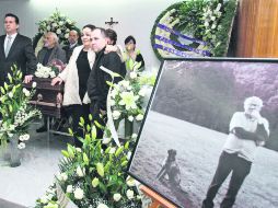 Familia. La viuda Carmen Gaytán y su hijo Federico Campell Peña. EFE /