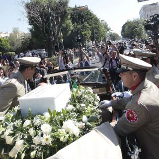 Matute Remus descansa en la Rotonda de los Jaliscienses Ilustres