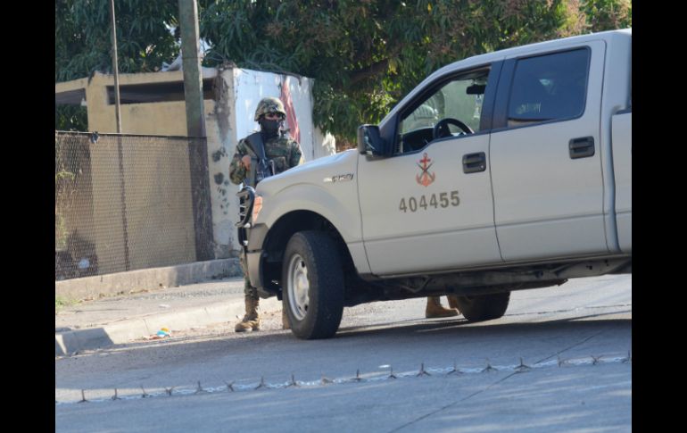 Elemetos de la Semar, PF y PGR realizaron dos operativos de seguridad en residencias de Culiacán. SUN /